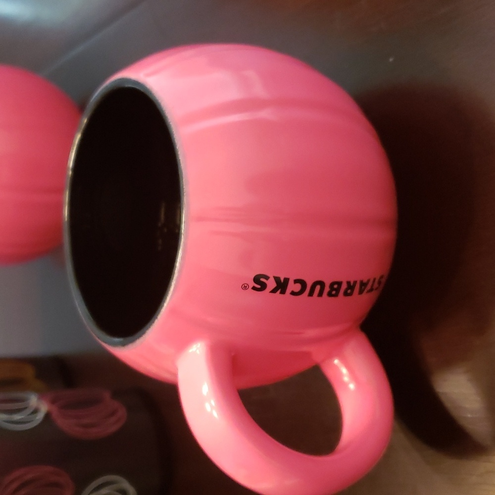 Brand new Starbucks cup with tags